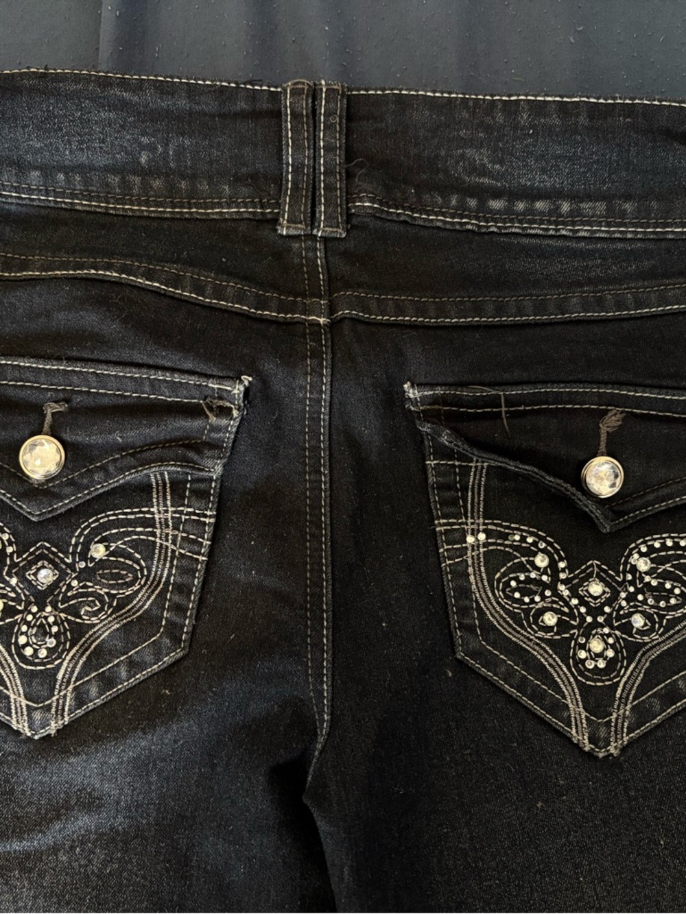 Women's jean with sparkle